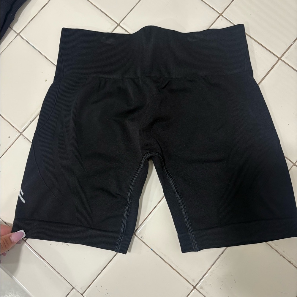 Oner Active Black enhanced lift Shorts